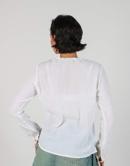 Vintage Blue Collection L long sleeve top in white, 2 of 4