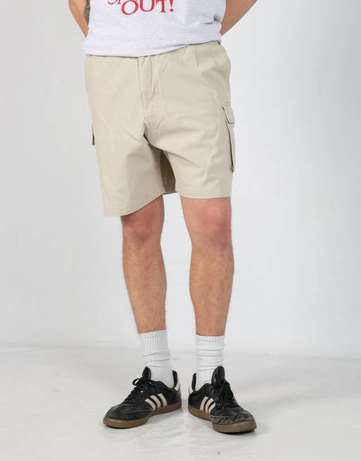 Vintage Burberry 38x18 canvas cargo shorts in tan