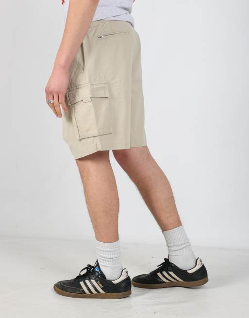 Vintage Burberry 38x18 canvas cargo shorts in tan, 4 of 6