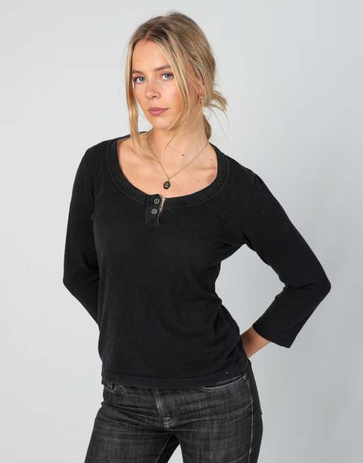Vintage Burberry S long sleeve top in black