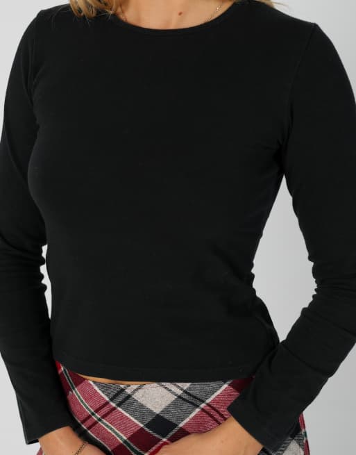 Vintage Burberry XS long sleeve top in black, 4 of 4