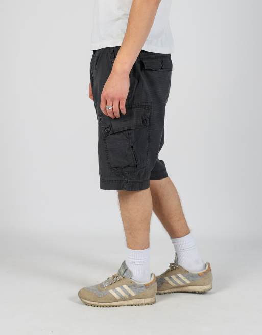 Vintage Calvin Klein 36x43 canvas cargo shorts in black