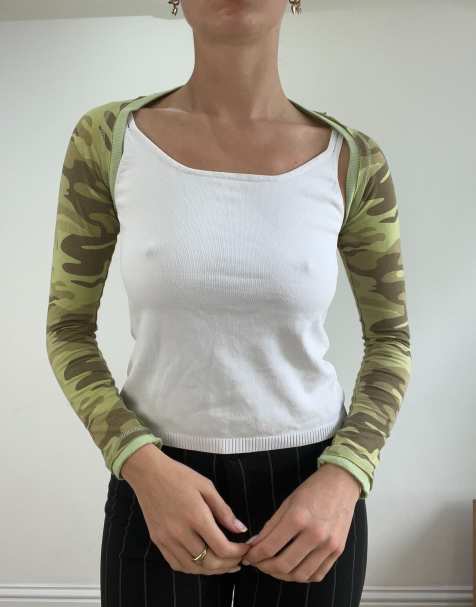 Vintage camo print bolero in green - view 1