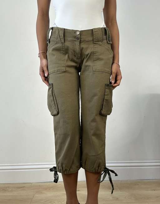 Vintage capri style cargo trousers in khaki