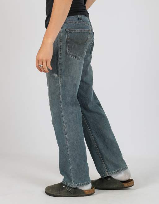 Vintage Carhartt 32x30 denim jeans in blue