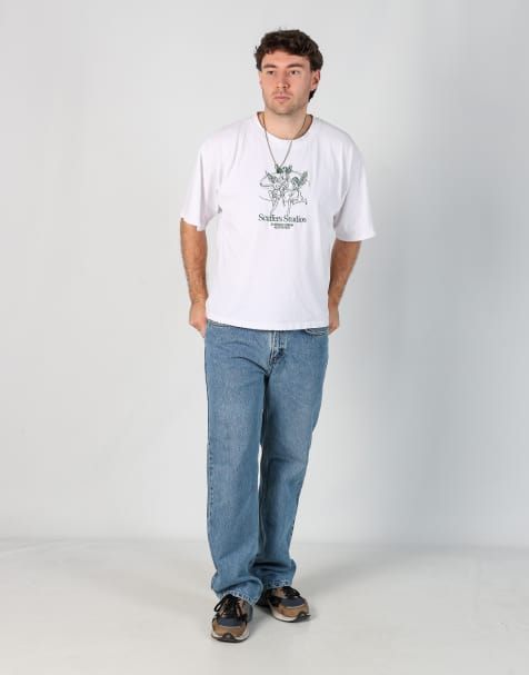 Vintage Carhartt 33x32 denim jeans in light blue - view 1