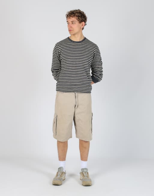 Vintage Carhartt 38x22 canvas cargo shorts in beige