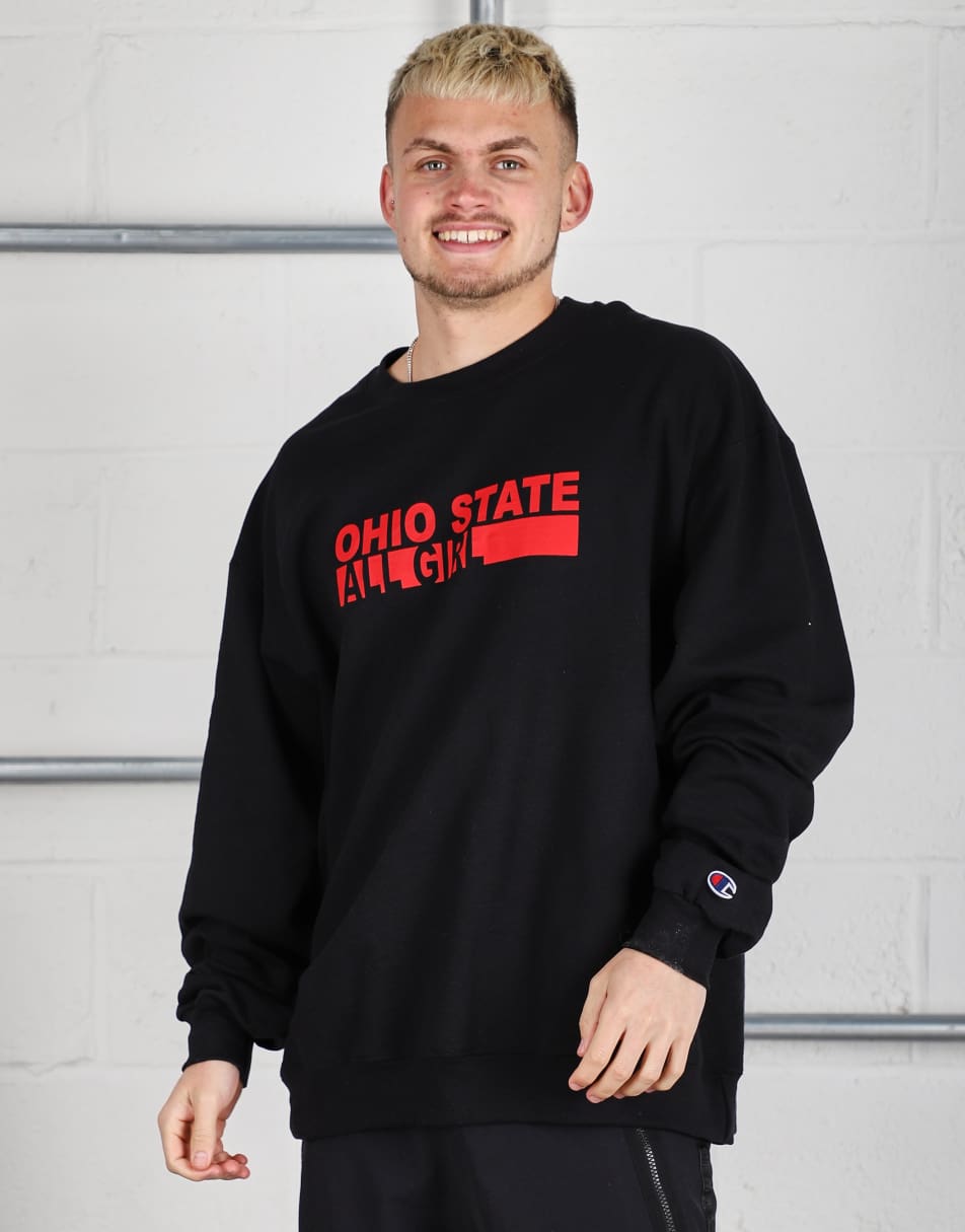 Vintage Champion Size 2XL college pullover sweatshirt in black