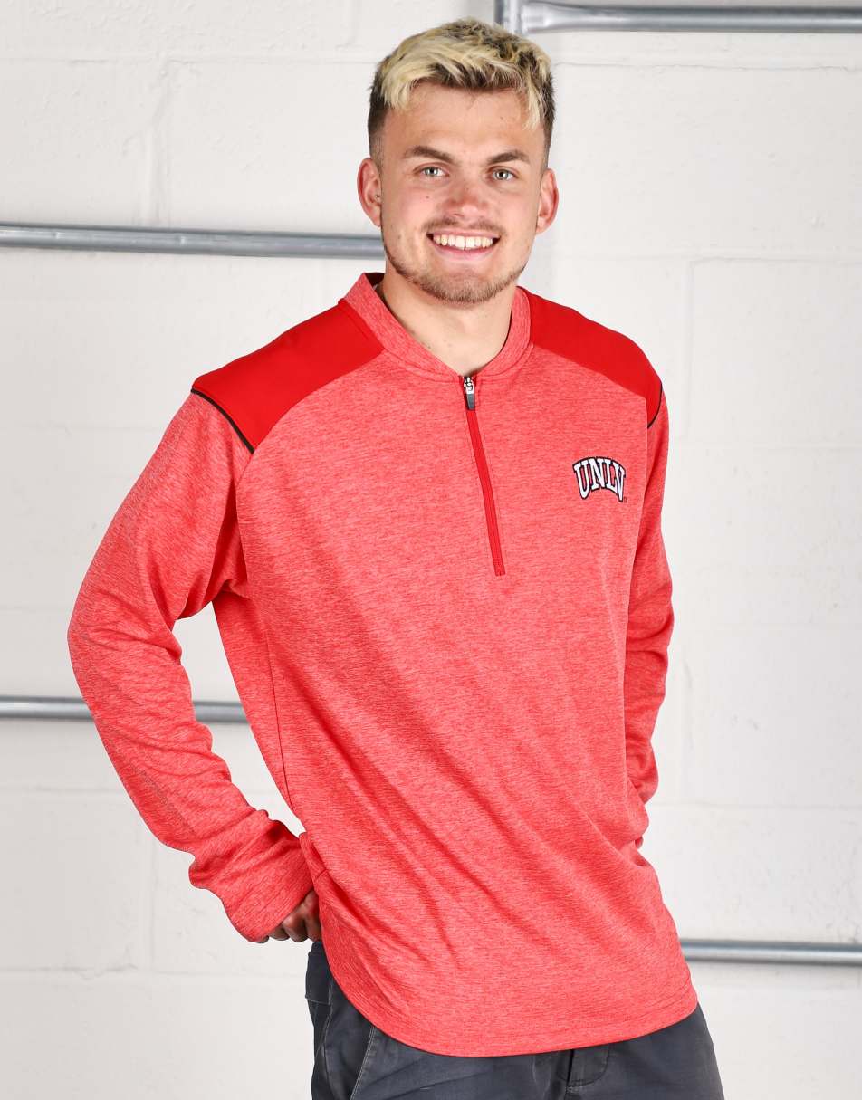 Vintage Champion Size XL 1/4 zip college sports sweatshirt in red