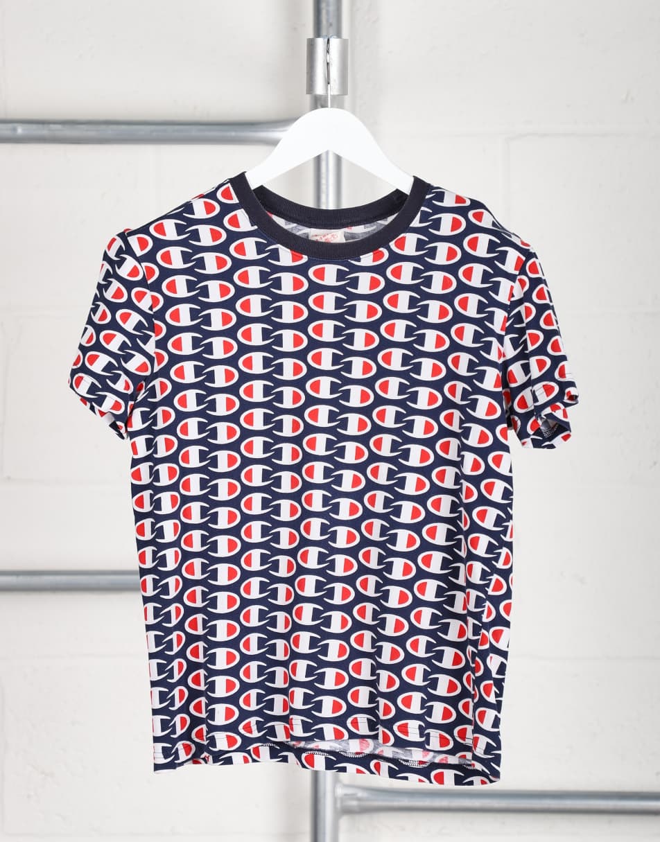 Vintage Champion Size XS crewneck t-shirt in navy
