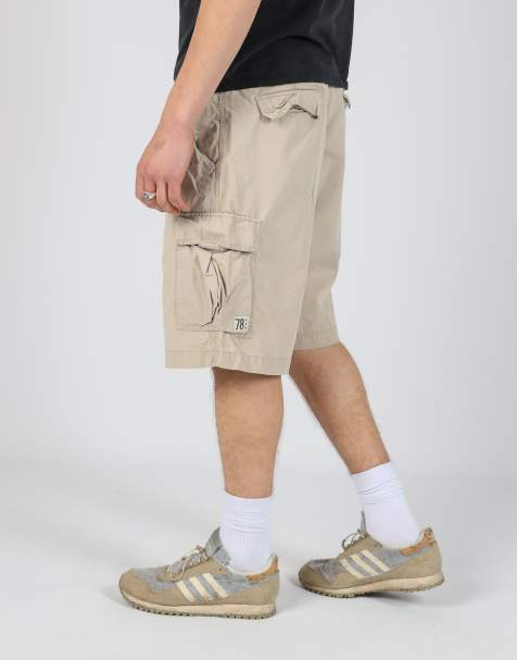Vintage Chaps Ralph Lauren 34x21 canvas cargo shorts in beige - view 1