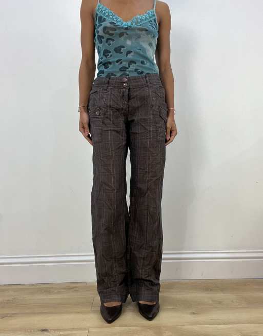 Vintage checked cargo trousers in brown