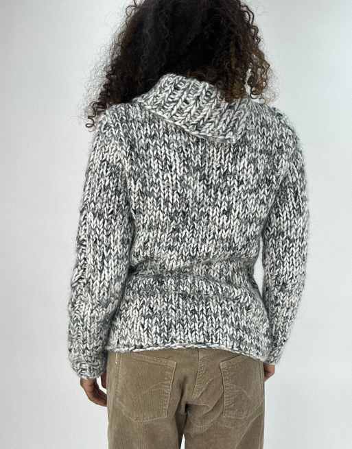 Vintage chunky knit jumper in grey, 2 of 4