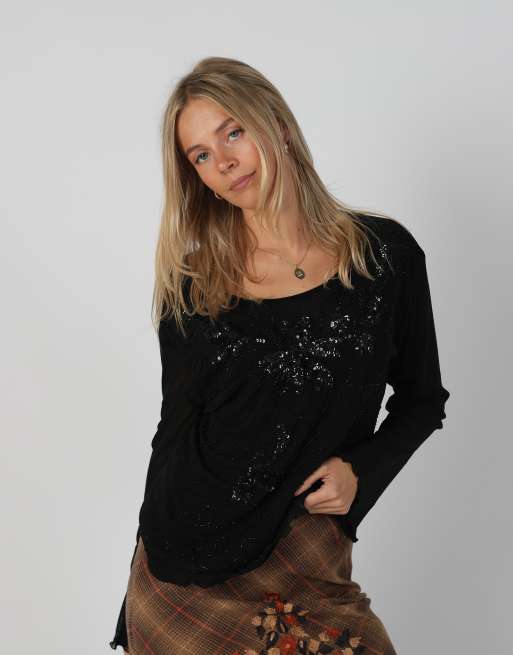 Vintage Conos M mesh top in black, 3 of 4