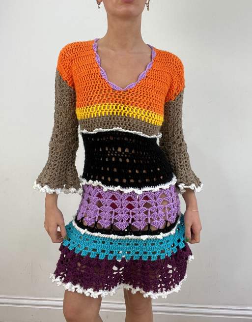 Vintage crochet dress in purple