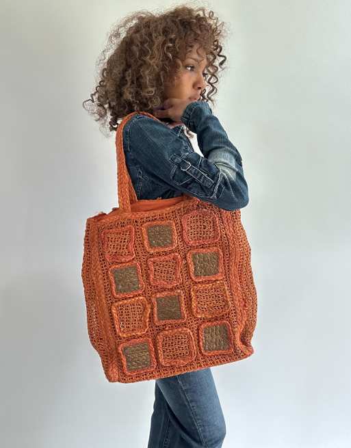 Vintage crochet shoulder bag in orange