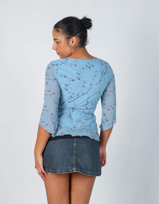 Vintage Daniel Lauren M long sleeve top in light blue, 2 of 4