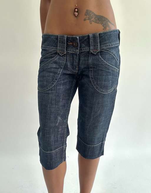 Vintage denim capris in blue