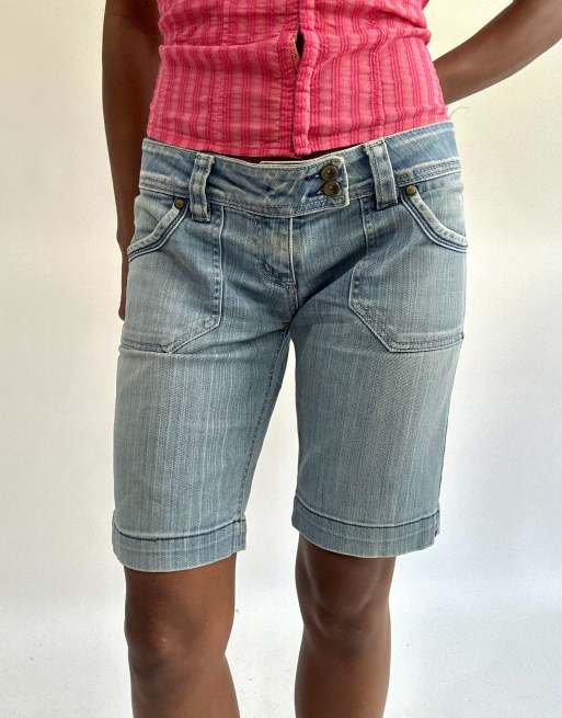 Vintage denim shorts in light blue, 1 of 5