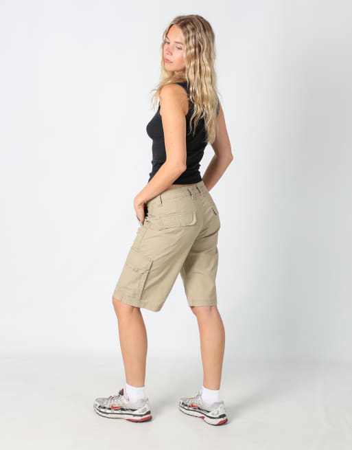 Vintage Dickies 30x20 canvas cargo shorts in beige, 3 of 4