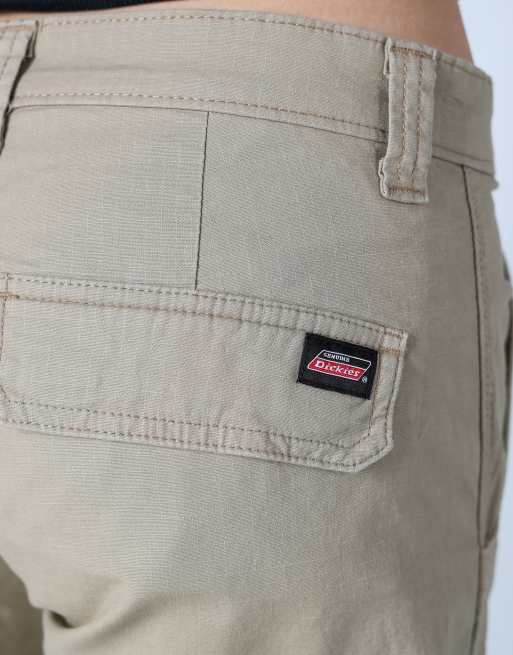 Vintage Dickies 30x20 canvas cargo shorts in beige, 4 of 4