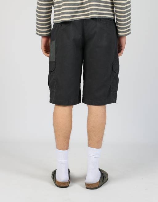 Vintage Dickies 32x23 canvas cargo shorts in black