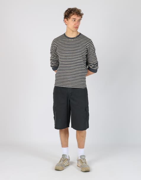 Vintage Dickies 34x22 canvas cargo shorts in black - view 1