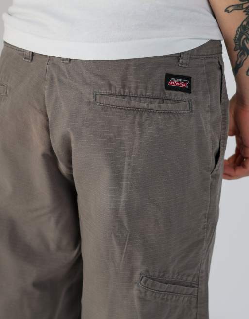Vintage Dickies 34x25 canvas cargo shorts in charcoal grey, 4 of 4