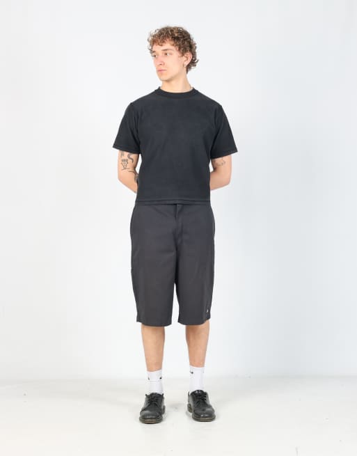 Vintage Dickies 34x25 canvas carpenter baggy shorts in black | ASOS