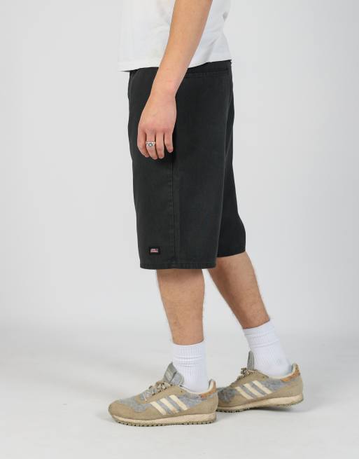 Vintage Dickies 34x41 canvas cargo shorts in black, 2 of 4