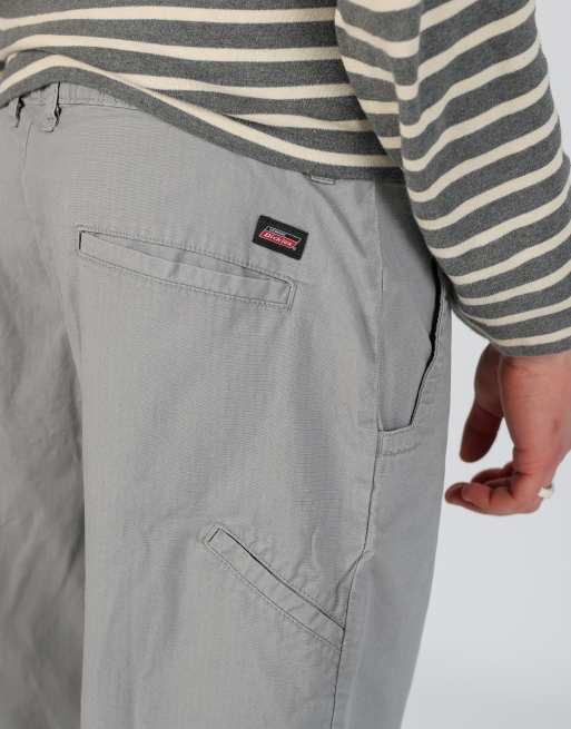 Vintage Dickies 36x21 canvas cargo shorts in grey, 4 of 4