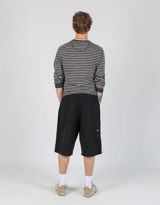 Vintage Dickies 36x24 canvas carpenter baggy shorts in black, 3 of 4