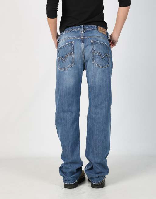 Vintage Diesel 28x35 denim jeans in light blue