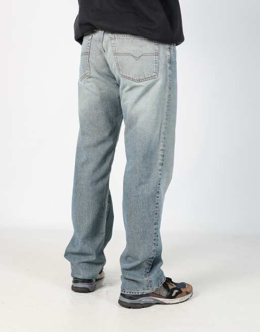 Vintage Diesel 34x32 denim jeans in blue