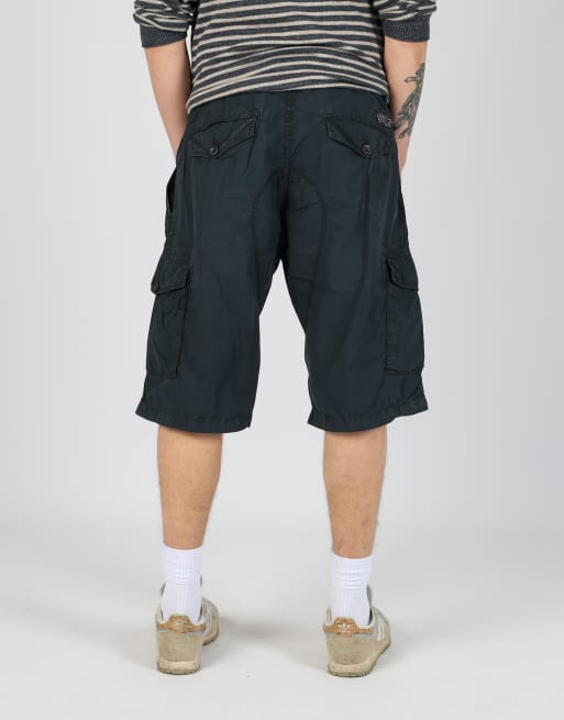 Vintage Diesel 36x23 canvas cargo shorts in black, 4 of 4