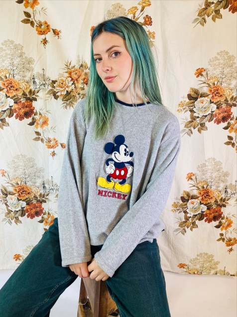 Vintage Disney Size L embroidered fleece in grey - view 1