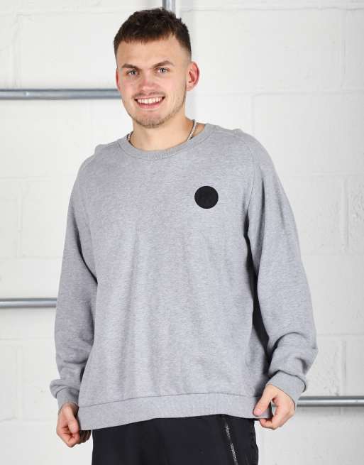 Vintage DKNY Size 2XL pullover crewneck sweatshirt in grey