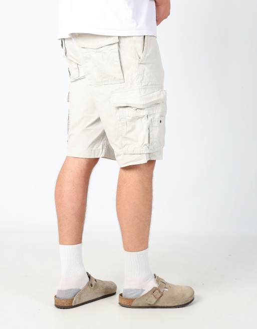 Vintage Dockers 34x21 canvas cargo shorts in ivory