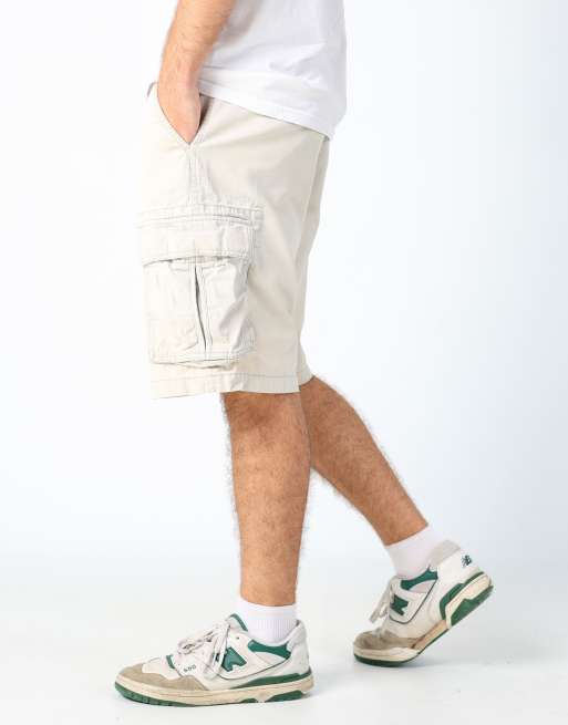 Vintage Dockers 34x22 canvas cargo shorts in cream