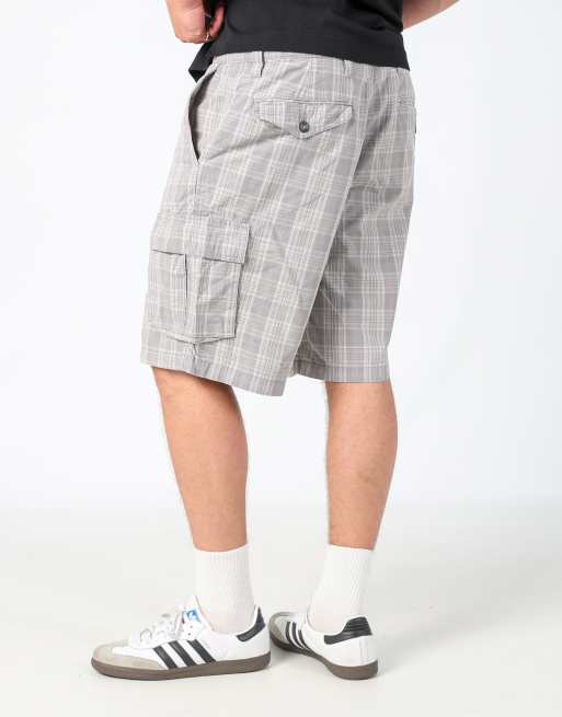 Vintage Dockers 36x21 canvas cargo shorts in light blue