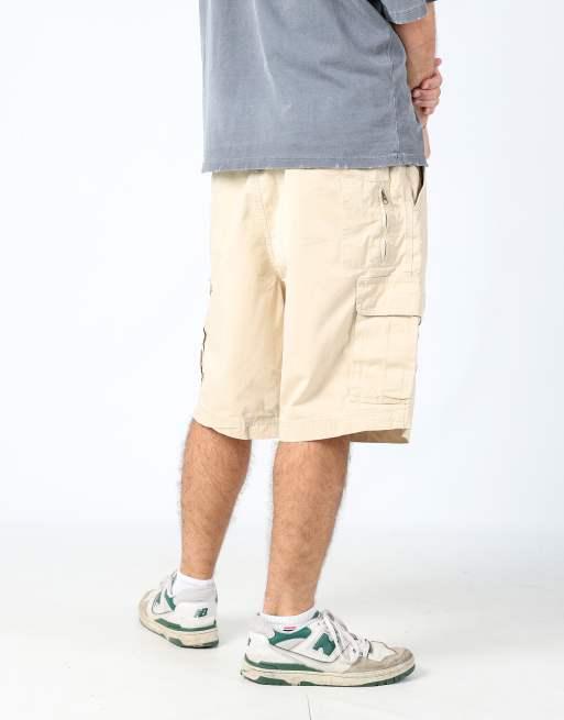 Vintage Dockers 36x22 canvas cargo shorts in tan, 2 of 4