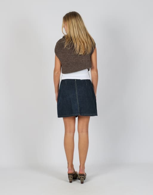 Vintage Dock's XS denim mini skirt in blue, 3 of 4