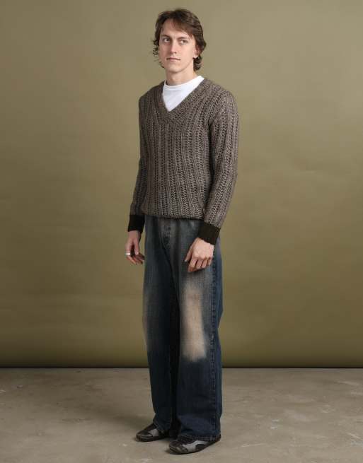 Vintage Dolce & Gabbana Chunky Knit V-Neck Jumper size S in Brown, 2 of 5