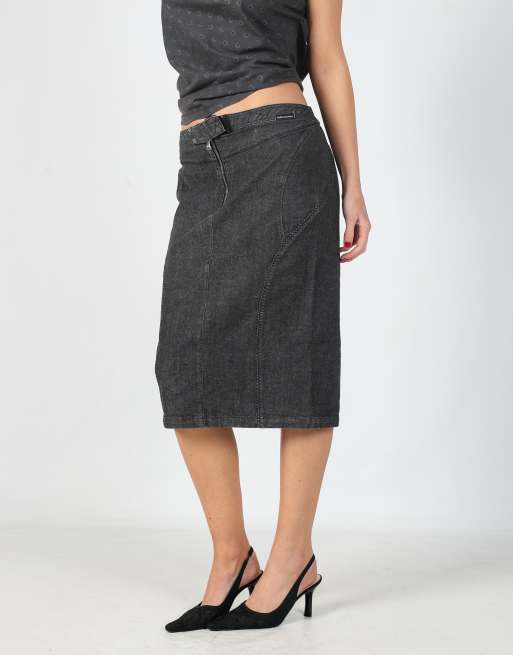 Vintage Dolce & Gabbana M denim midi skirt in charcoal grey