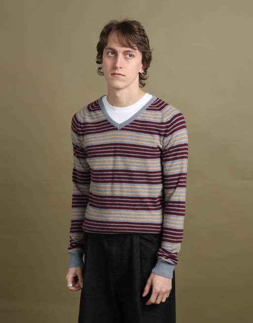Vintage Dolce & Gabbana V-Neck Jumper size M in Grey, 1 of 4