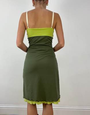 Thumbnail 2 of 4