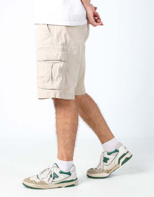 Vintage Duckers 34x21 canvas cargo shorts in cream