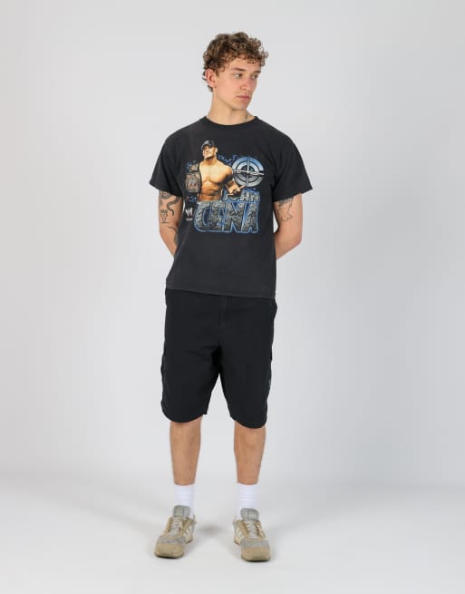 Vintage Ecko 38x23 canvas cargo shorts in black, 2 of 4
