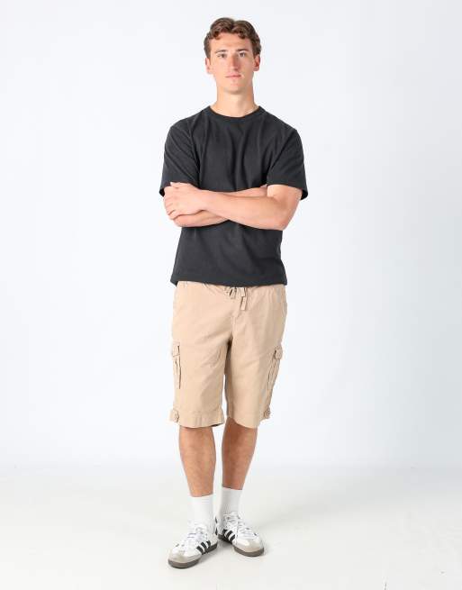 Vintage Eddie Bauer 36x27 canvas cargo shorts in tan