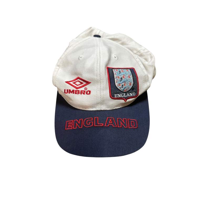 Vintage England '00 Umbro Cap | ASOS